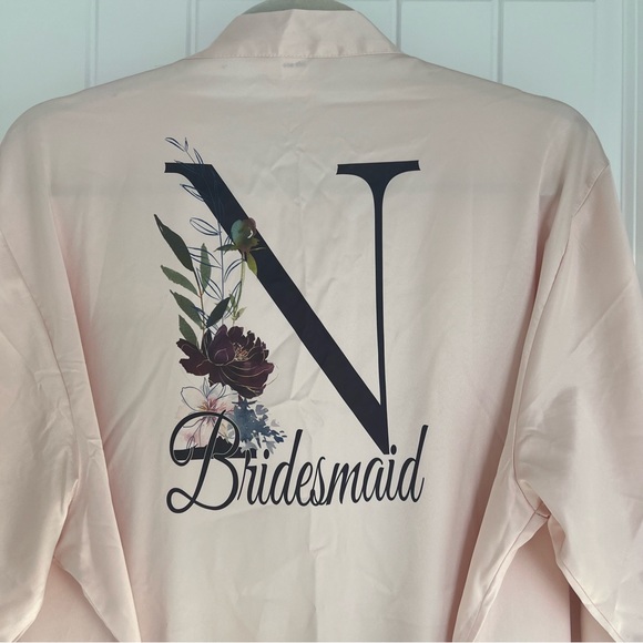 Light Pink Monogram Letter “N” Bridesmaid Robe - Size L - Picture 2 of 5